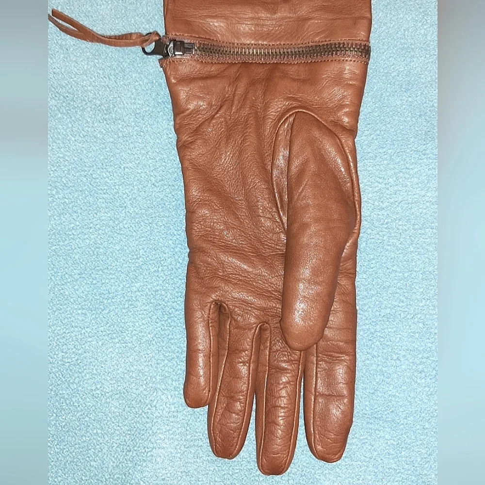 IMONI | Brown Leather, Adjustable Gloves